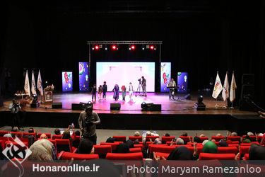 تجلیل از آفرینندگان هنر و ادبیات کودک و نوجوان در باغ کتاب