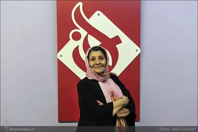 بررسی تئاتر کاربردی و تئاتر درمانی در برنامه "گیومه" رادیو نمایش 