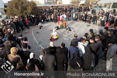 سومین روز از سی و هشتمین جشنواره بین‌المللی تئاتر فجر