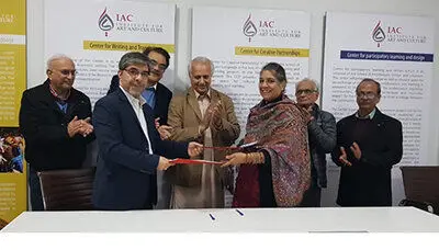 Iranian, Pakistani Cultural Centers Sign MOU 