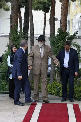 تجلیل از هنرمندان پیشکسوت متولد اردیبهشت ماه و خردادماه 