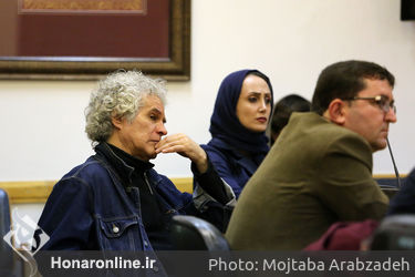نشست پژوهشی اقتصاد هنر معاصر در خانه هنرمندان