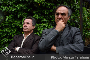 تشییع پیکر نقی سیف جمالی از مقابل تالار وحدت