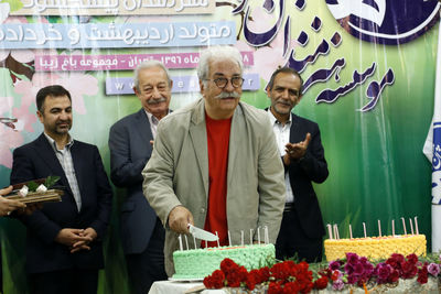 تجلیل از هنرمندان پیشکسوت متولد اردیبهشت ماه و خردادماه 