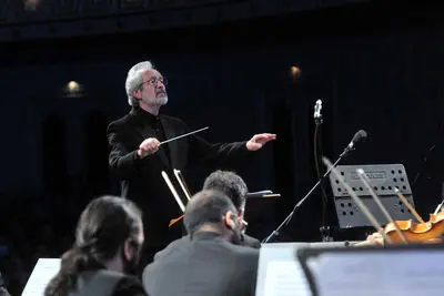 «مرا عاشق تر کن... »؛ آغاز زمستان با ارکستر موسیقی ملی ایران