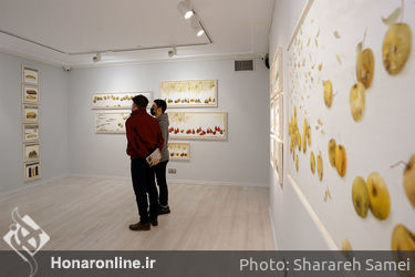 نمایشگاه نقاشی های «جواد نوبهار»  با عنوان «خنجرها سایه ندارند» در گالری ساربان
