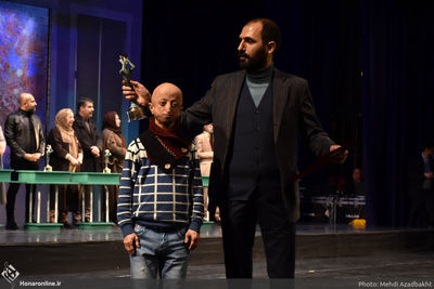 “The Above-Named Person” wins grand prize at Fajr Intl. Theater Festival
