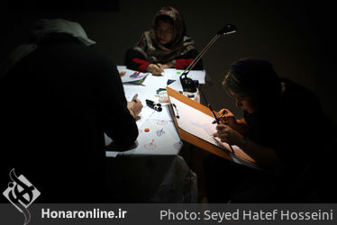 مسابقه طراحی لباس و پارچه کودک و نوجوان در موسسه فرهنگی اکو 