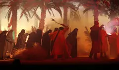 «تنهاتر از مسیح» دارای ساختاری منسجم با تصاویری جذاب است | افشاری اصل: در تئاتر باید بیشتر نشان داد تا سخن گفت