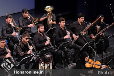کنسرت ویلن امین غفاری به همراهی ارکستر فیلارمونیک باکو -
