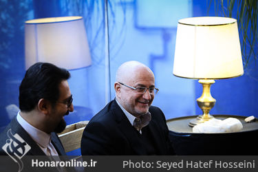 تقدیر هنرمندان تئاتر از علی مرادخانی در کافی شاپ خانه کتاب دانشگاه