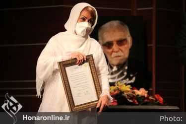 افتتاحیه نمایشگاه هنرهای سنتی در فرهنگستان هنر