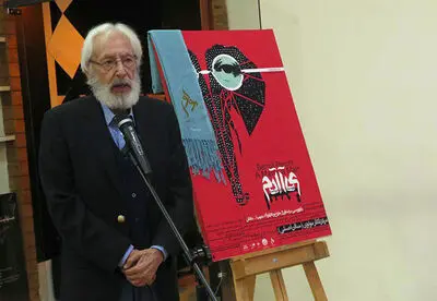 افتتاح نمایش "آدم، آدم است" با حضور جمشید مشایخی