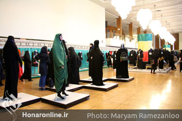سومین روز از نمایشگاه عاشورایی به روایت تصویر