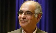 هوشنگ مرادی کرمانی: بهترین شیوه حفظ و گسترش زبان فارسی، خواندن و نوشتن است