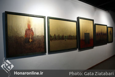 آثار نقاشی نهمین جشنواره تجسمی فجر در موزه هنرهای معاصر تهران