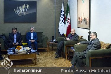 اولین  اجرای رپرتواری ازموسیقی محلی قزاقستان توسط گروه"ساری آرقا"  در فرهنگسرای نیاوران 