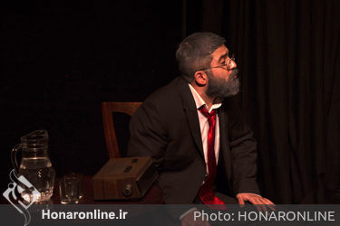 نمایش «متران‌پاژ» در خانه نمایش مهرگان