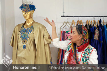 رونمایی از لباس ملکه بروننٔی با طراحی محلا زمانی