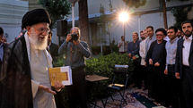 Leader Warns of Persian Language Decay