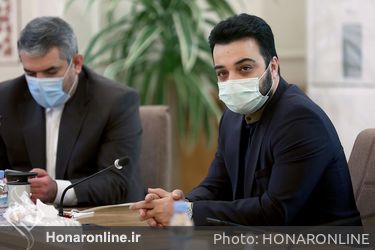 مراسم امضای تفاهم نامه همکاری بین وزارت راه وشهر سازی و وزارت فرهنگ وارشاد اسلامی برای تامین مسکن هنرمندان وخبرنگاران