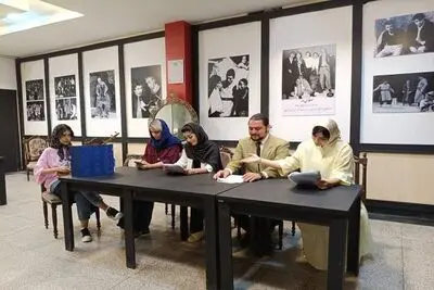 «در حضور باد» بیضایی در تماشاخانه سنگلج خوانده شد