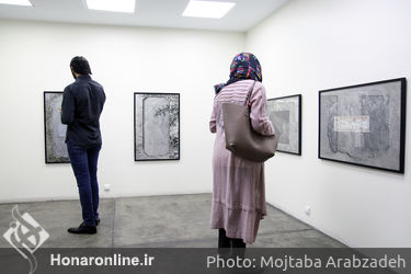نمایشگاه عکس های امین طلاچیان با عنوان "قطعه 41 " در گالری اُ
