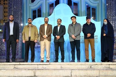 Art Bureau honors top experts, writers on Islamic revolution studies