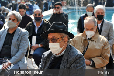 مراسم تشییع پیکر " کامبیز درمبخش " از مقابل خانه هنرمندان