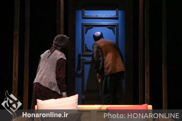 نمایش "خرده نان" در سالن سایه تئاتر شهر