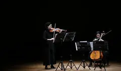 پنجمین تجربه از طرز تازه به آنسامبل نیواک رسید