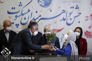 جشن تولد هنرمندان پیشکسوت متولد آبان ماه