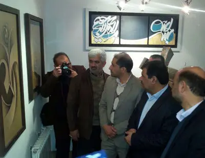 اولین نمایشگاه نقاشی خط قرآنی در یزد برپا شد