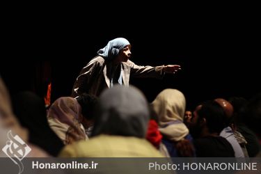 نمایش "یک دقیقه و سیزده ثانیه" در پردیس شهرزاد