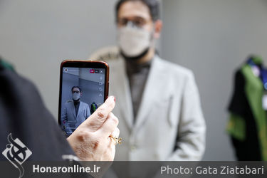 بازدید معاون امور هنری وزارت فرهنگ و ارشاد اسلامی از نمایشگاه لباس عاشورایی