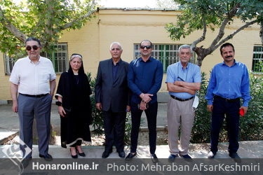 مراسم تشییع و خاکسپاری امیراشرف آریان‌پور در قطعه هنرمندان 