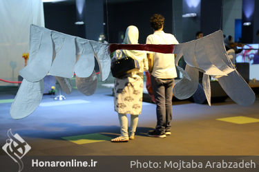 رونمایی از تندیس "فرشته مهربان" در پردیس چارسو‎