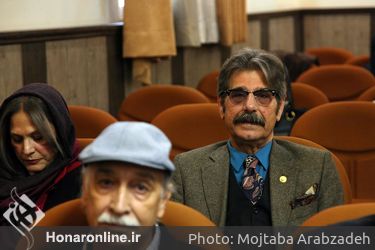تجلیل از هنرمندان متولد دی ماه در مجتمع باغ زیبا