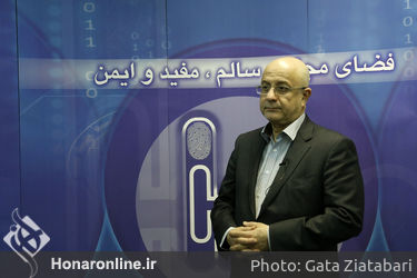 حضور علی مرادخانی در یازدهمین نمایشگاه بین‌المللی رسانه‌های دیجیتال 