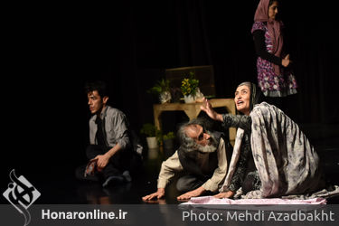 نمایش "برادرها می‌میرند" در تماشاخانه حوزه هنری