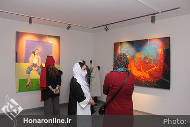 نمایشگاه گروهی با عنوان «اینجا کسی نشسته بود» در گالری نگر