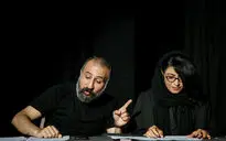 نمایشنامه خوانی 