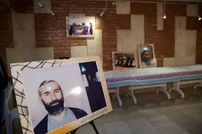 مراسم بزرگداشت آیت الله شاه آبادی در فرهنگسرای امام