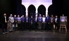 مشاور عالی وزیر و سرپرست معاونت امور هنری به تماشای نمایش «کازابلانکا» نشست