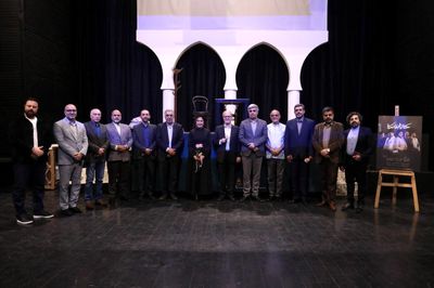 مشاور عالی وزیر و سرپرست معاونت امور هنری به تماشای نمایش «کازابلانکا» نشست