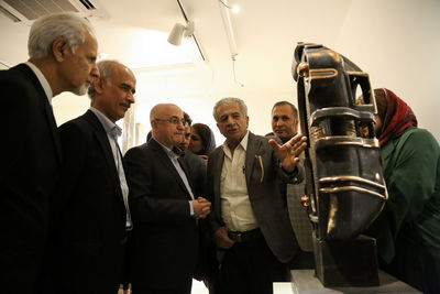 Sculptor Parviz Tanavoli and students reunite at Tehran gallery 
