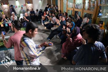  رونمایی از پوستر هفدهمین جشنواره بین‌المللی نمایش عروسکی