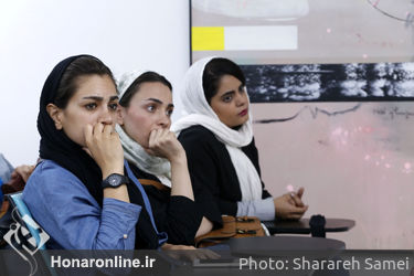 رونمایی و نمایشنامه خوانی بخشی از کتاب "دُرج مشکین" در گالری ثالث
