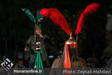 تعزیه خوانی گروه "تعزیه سیدالشهدا(ع)"در مقابل تالار وحدت