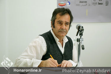 شکان زهرایی پنجمین روز نشست "هفته هنر تیر " در کافه گودو یاس